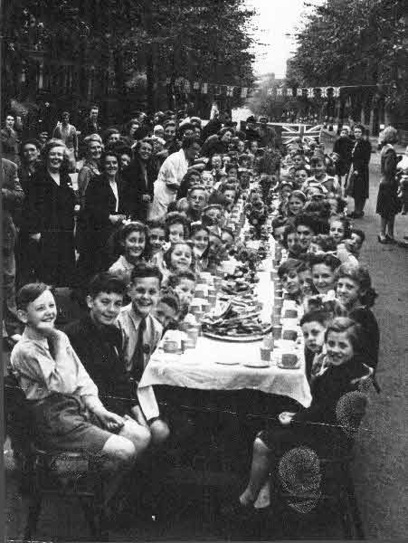 Rhodesia Road street party